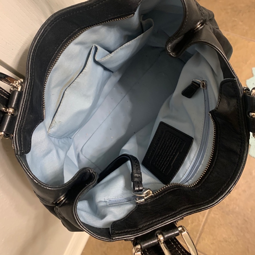 Authentic Coach Purse - Picture 5 of 9